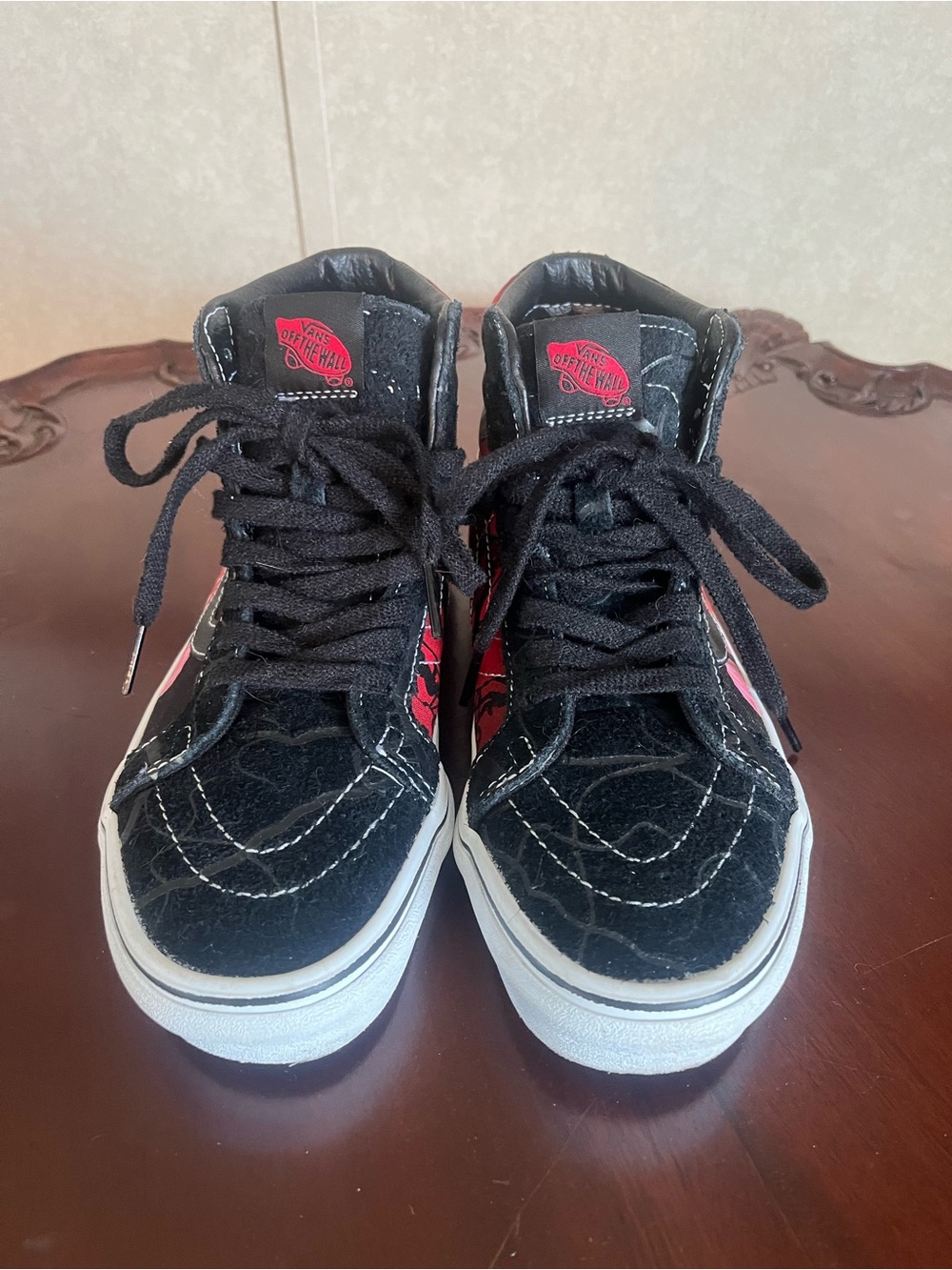 Vans SK8-Hi Reissue Stranger Things Black & Red Sneakers Women’s Size 7.5